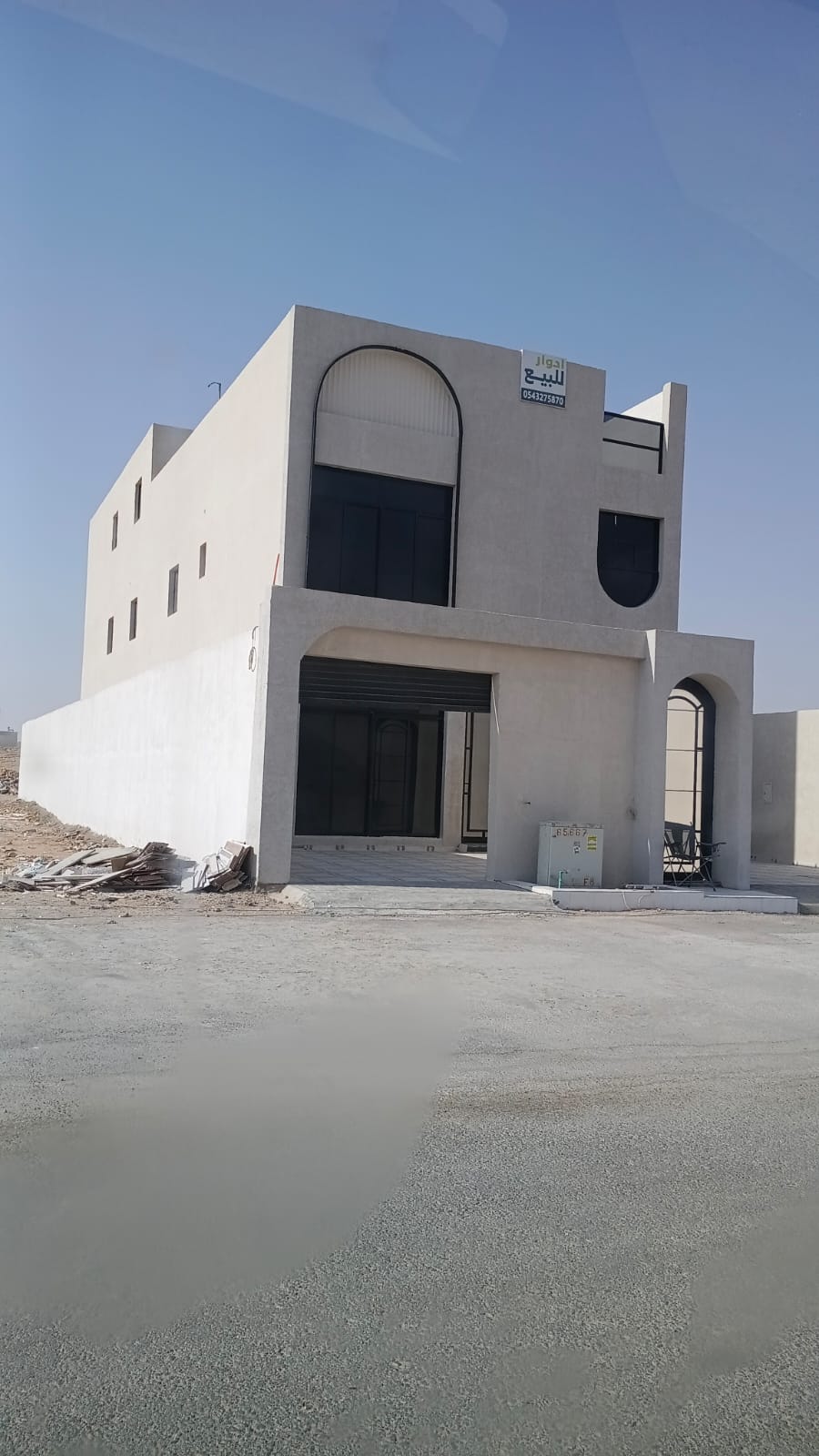  دور مكوّن من شقتين للبيع في ضاحية نمار – الرياض